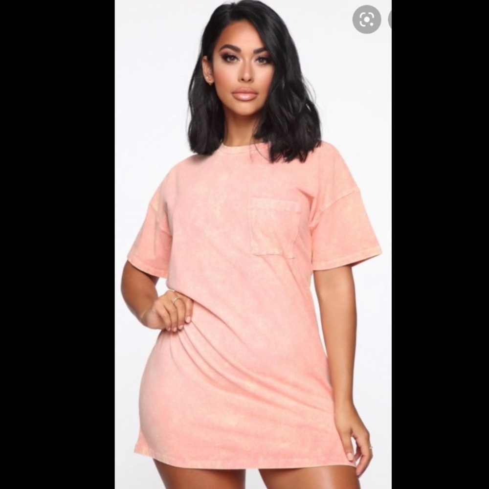 Fashion Nova: faded t-shirt dress